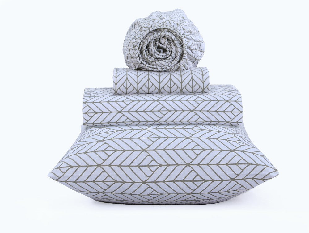 4-Piece Printed Flannel Sheet Set – 100% Cotton