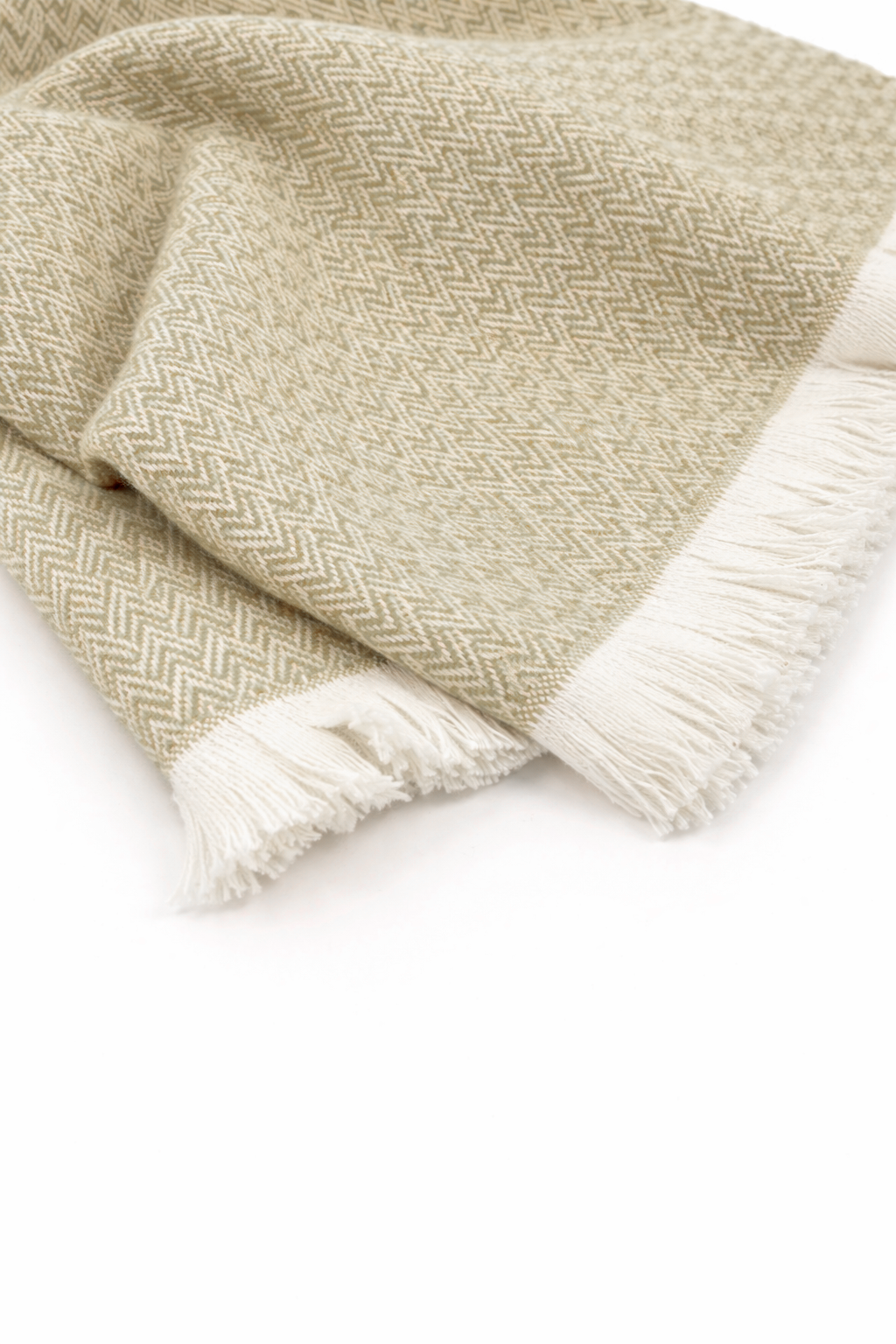 Foxy Throw