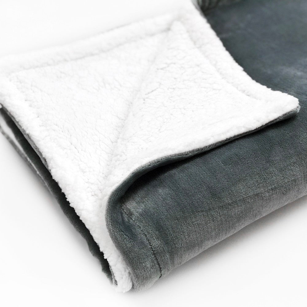 Flannel Sherpa Blanket. 100% Polyester