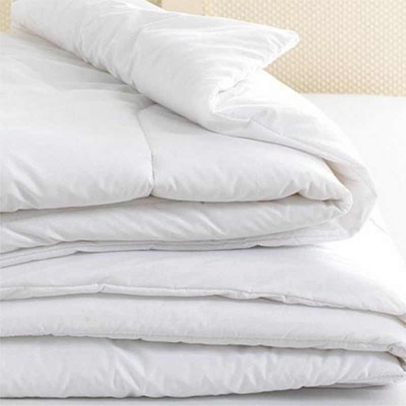 Duvet H/C. Made In Canada